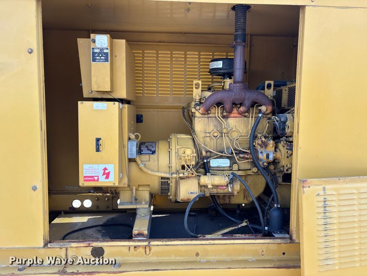 image for item DW7427 Katolight D25FGH4 generator