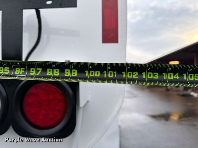 image for item DX5929 2009 Freightliner Columbia water truck