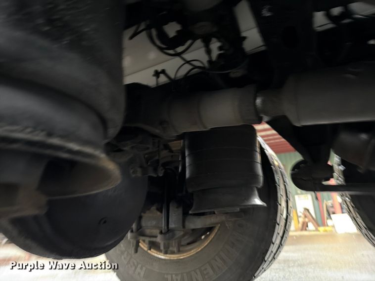 image for item DX5929 2009 Freightliner Columbia water truck