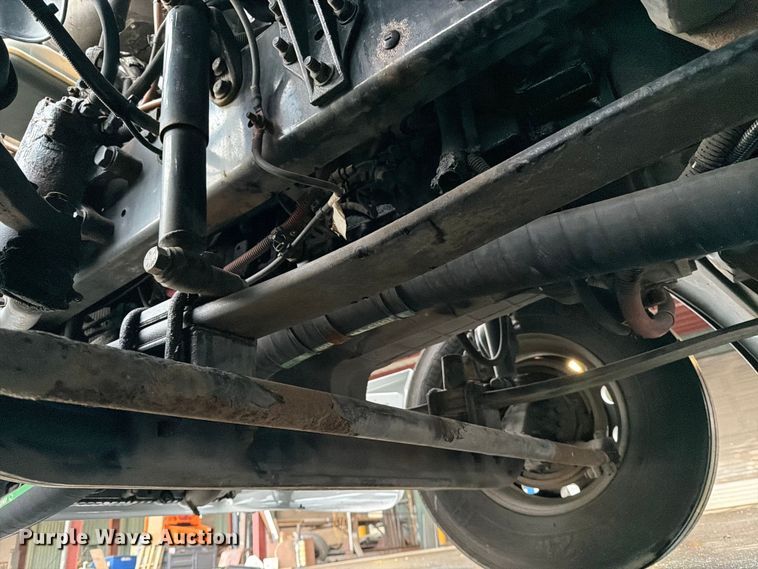 image for item DX5929 2009 Freightliner Columbia water truck