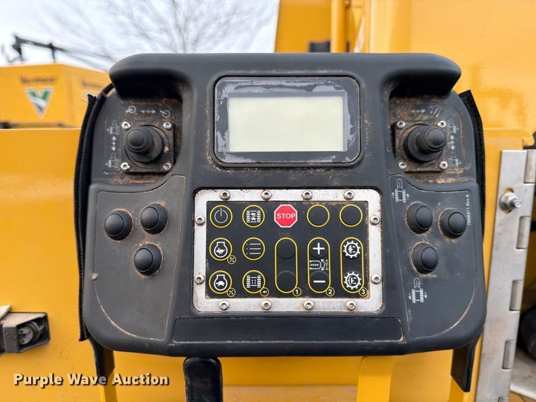 image for item DX5930 2024 Vermeer SC70TX stump grinder