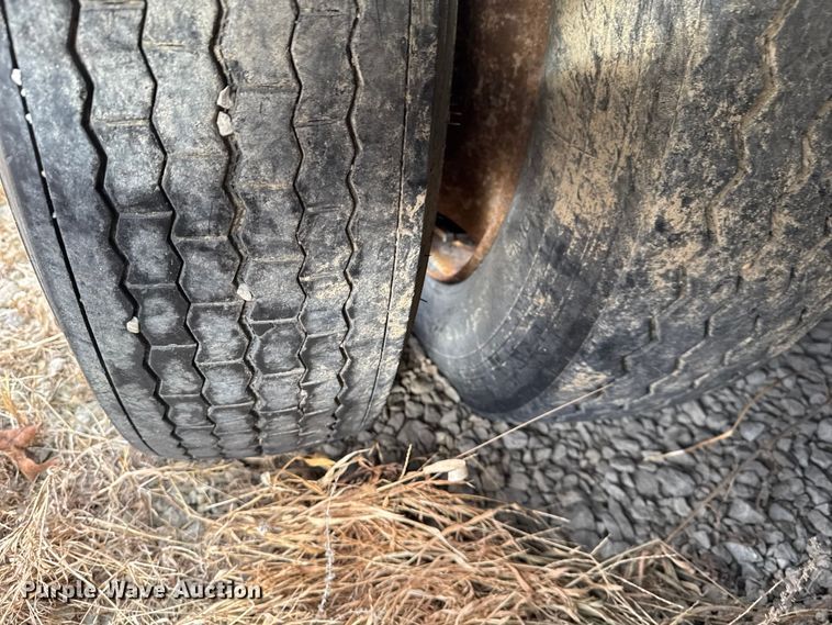 image for item EA2202 1987 Kentucky Electronics dry van trailer