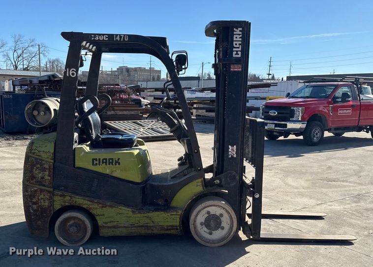 image for item EA2255 Clark C30CL forklift