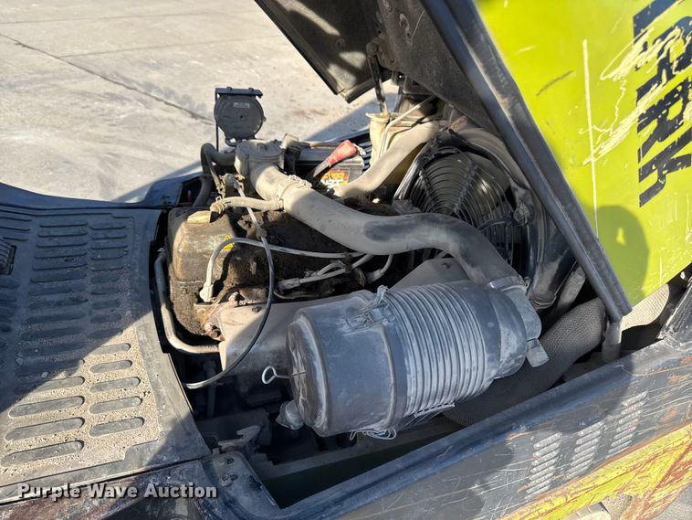 image for item EA2255 Clark C30CL forklift