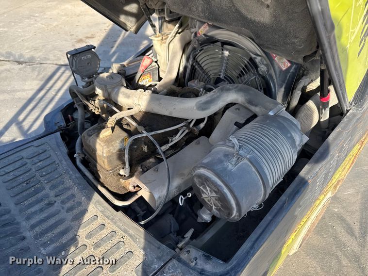 image for item EA2255 Clark C30CL forklift