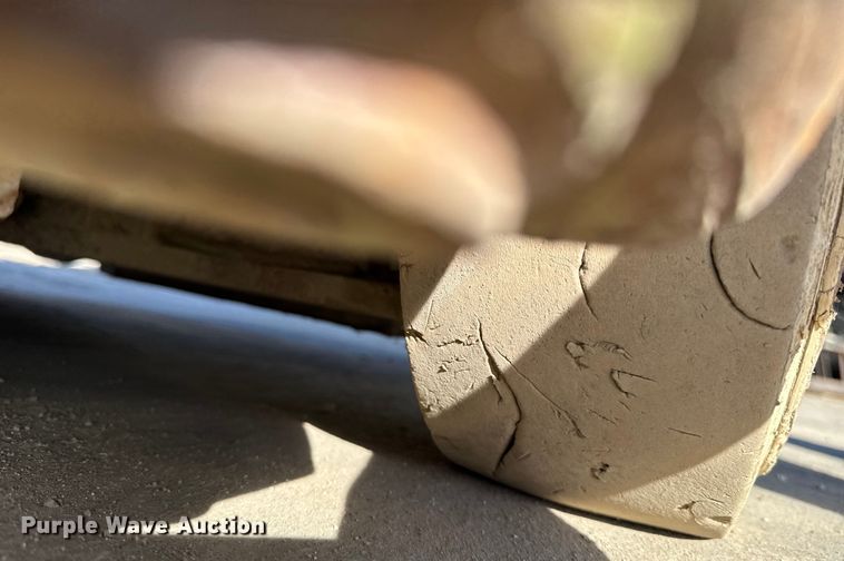 image for item EA2255 Clark C30CL forklift