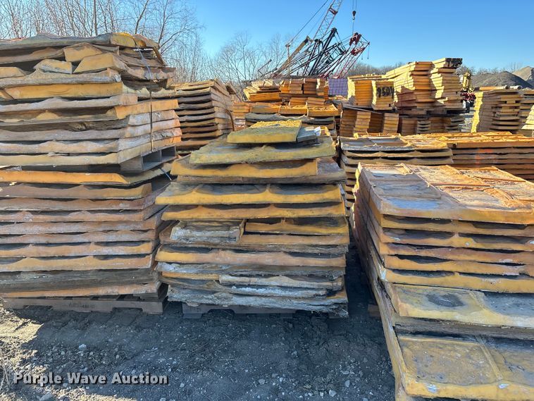 image for item EA2264 Concrete texture forms