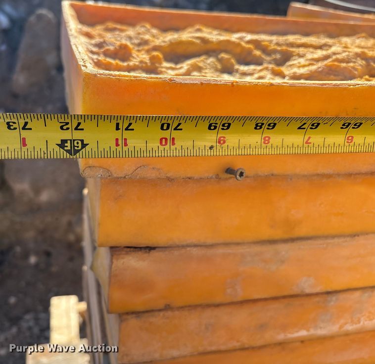 image for item EA2264 Concrete texture forms