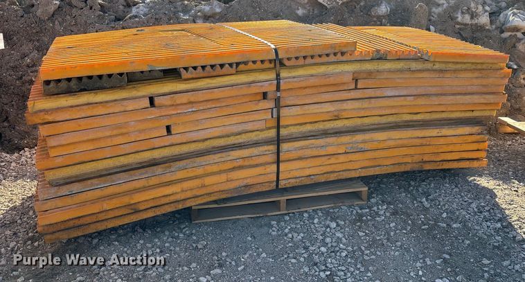 image for item EA2264 Concrete texture forms