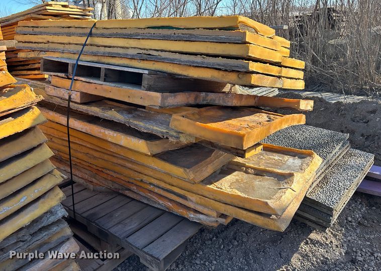 image for item EA2264 Concrete texture forms