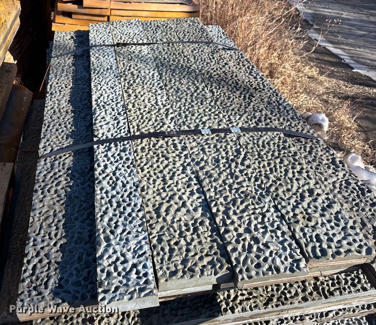 image for item EA2264 Concrete texture forms