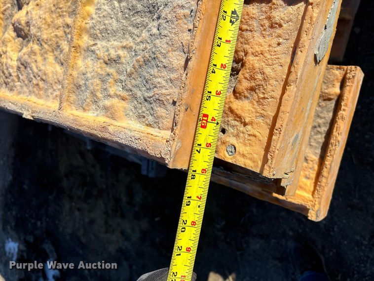 image for item EA2264 Concrete texture forms