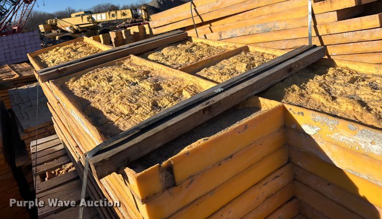 image for item EA2264 Concrete texture forms