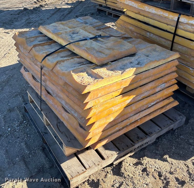 image for item EA2264 Concrete texture forms