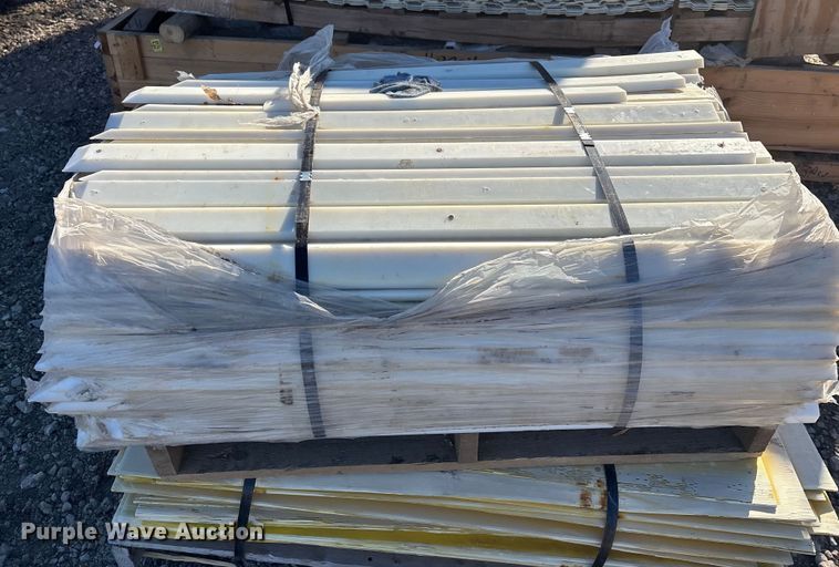 image for item EA2264 Concrete texture forms