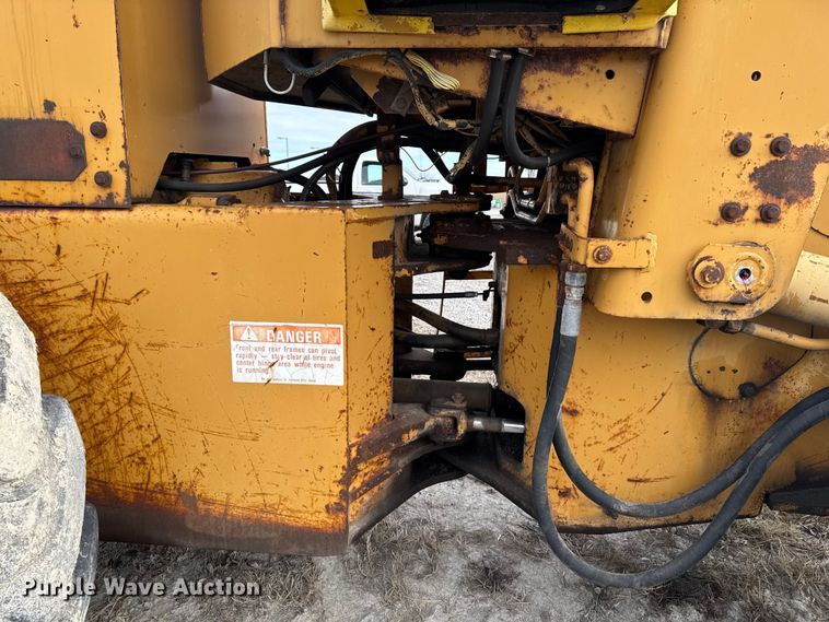 image for item EA2273 Dresser 530C wheel loader