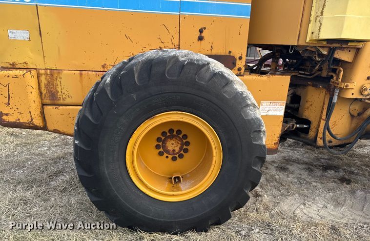 image for item EA2273 Dresser 530C wheel loader