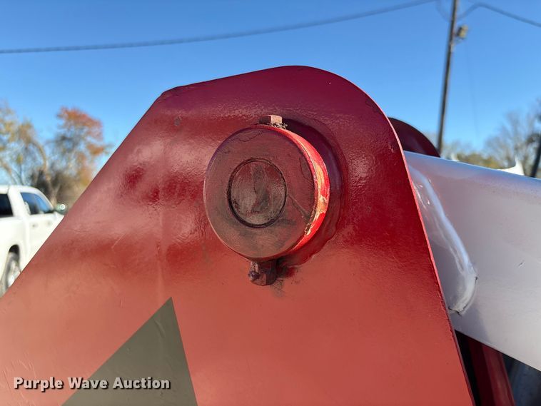 image for item EA7141 2013 Takeuchi TL230 Series 2 tracked skid steer loader