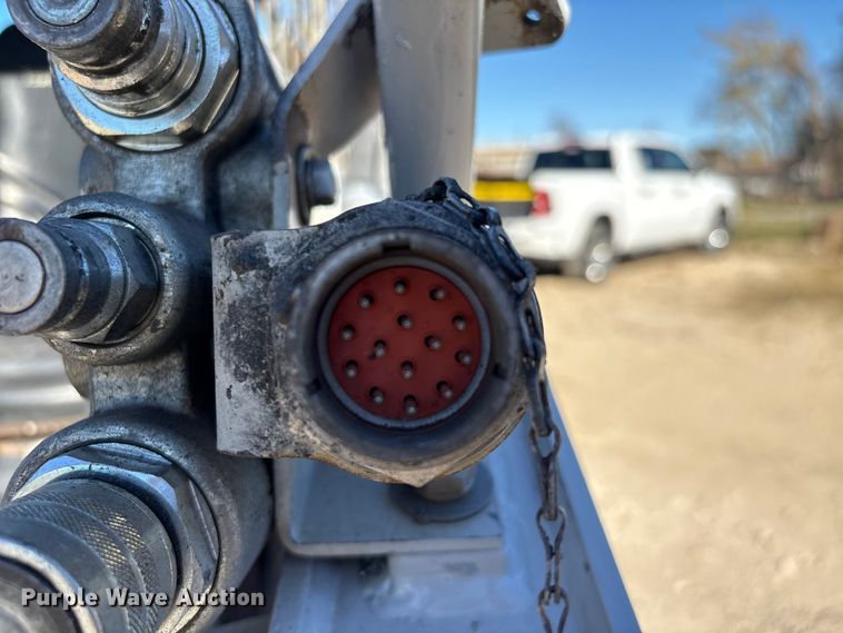 image for item EA7141 2013 Takeuchi TL230 Series 2 tracked skid steer loader