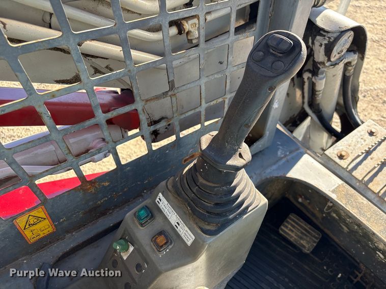 image for item EA7141 2013 Takeuchi TL230 Series 2 tracked skid steer loader