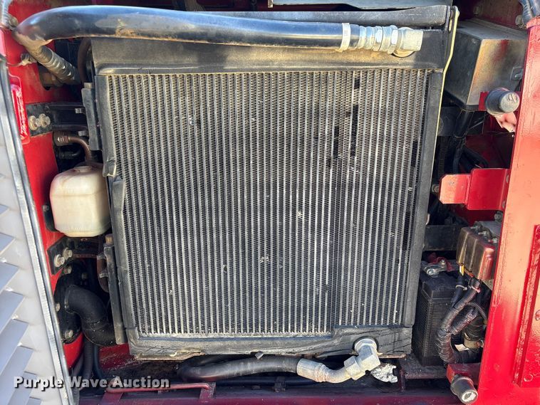 image for item EA7141 2013 Takeuchi TL230 Series 2 tracked skid steer loader