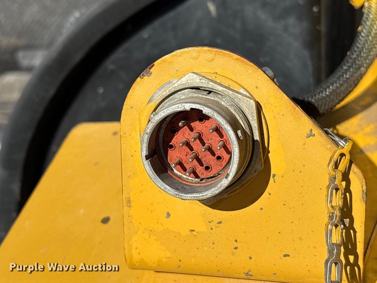 image for item EA7142 2017 Caterpillar 299D2 tracked skid steer loader