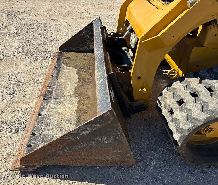 image for item EA7142 2017 Caterpillar 299D2 tracked skid steer loader