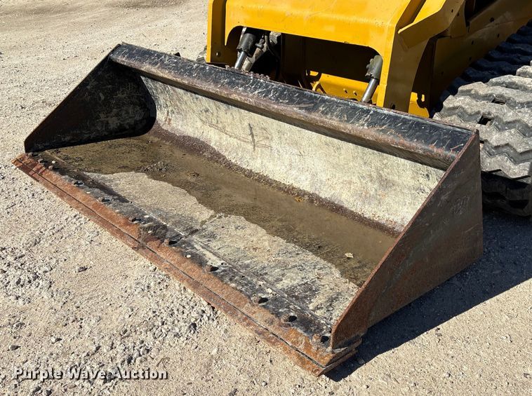 image for item EA7142 2017 Caterpillar 299D2 tracked skid steer loader