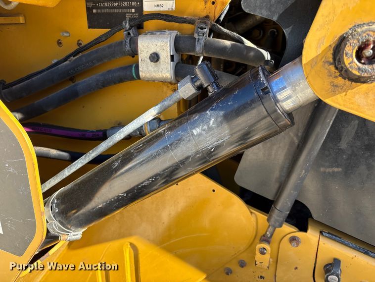 image for item EA7142 2017 Caterpillar 299D2 tracked skid steer loader