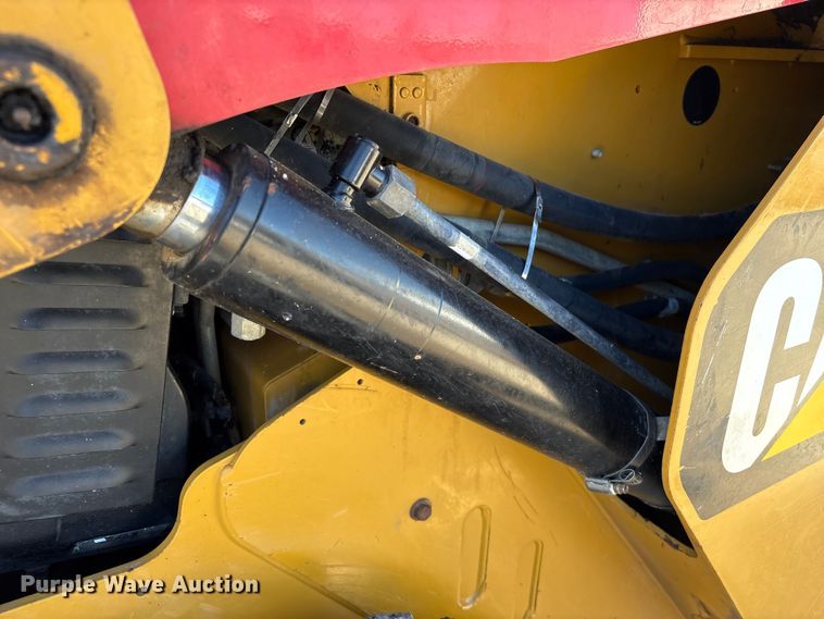 image for item EA7142 2017 Caterpillar 299D2 tracked skid steer loader