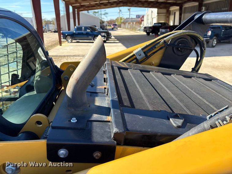 image for item EA7142 2017 Caterpillar 299D2 tracked skid steer loader