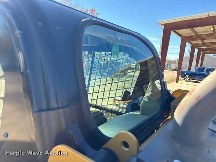 image for item EA7142 2017 Caterpillar 299D2 tracked skid steer loader