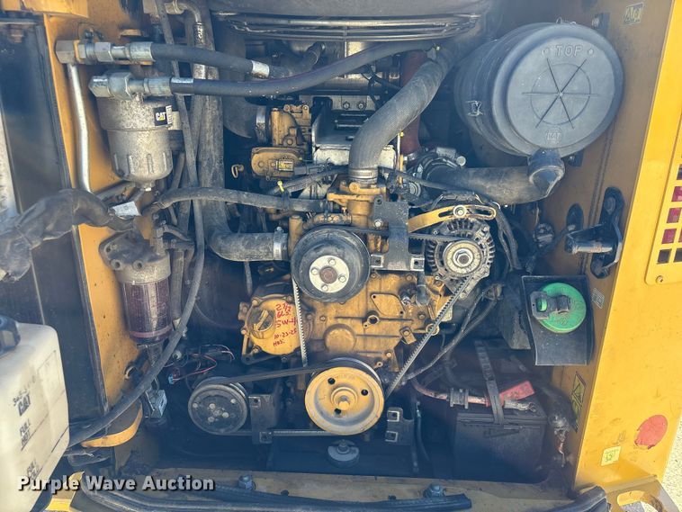 image for item EA7142 2017 Caterpillar 299D2 tracked skid steer loader