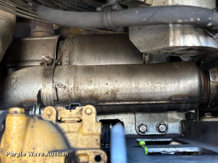 image for item EA7142 2017 Caterpillar 299D2 tracked skid steer loader