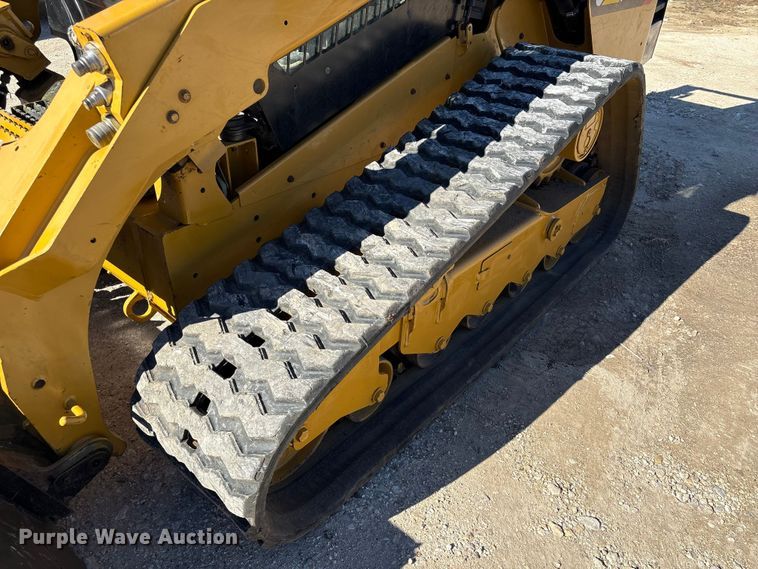 image for item EA7142 2017 Caterpillar 299D2 tracked skid steer loader