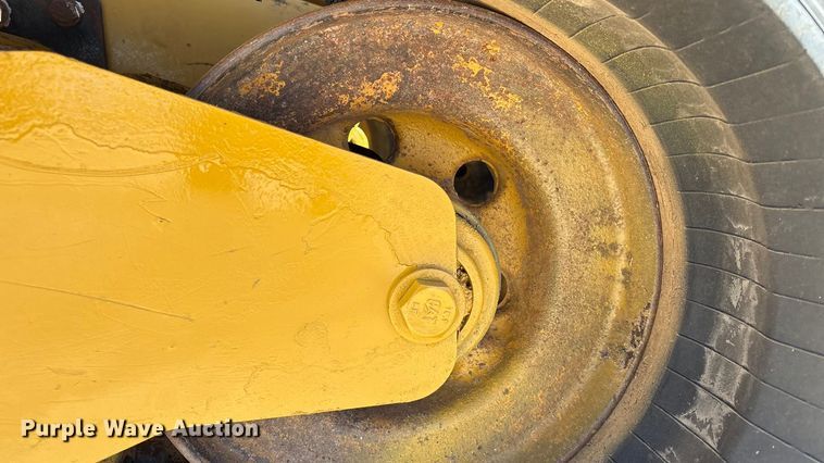 image for item EA7142 2017 Caterpillar 299D2 tracked skid steer loader