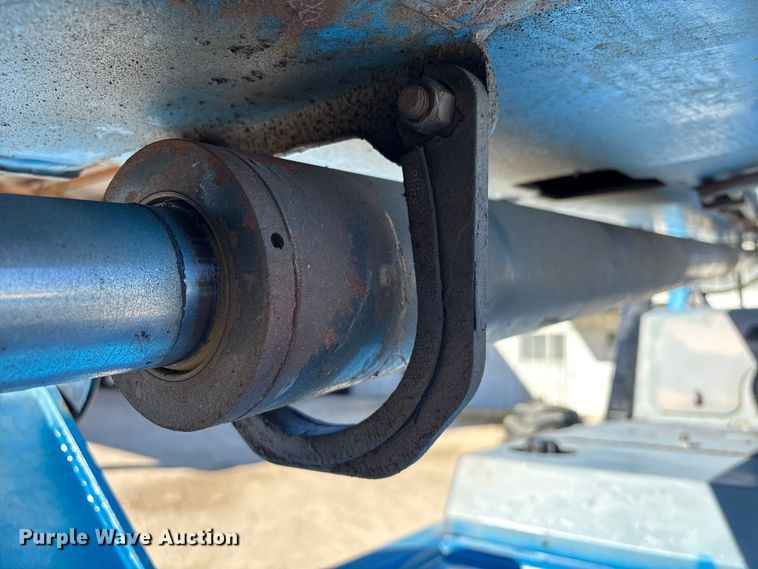 image for item EA7144 2011 Genie GTH-844 telehandler