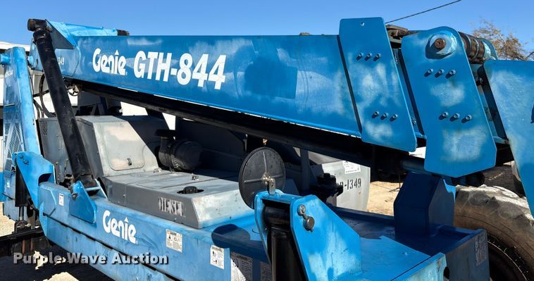 image for item EA7144 2011 Genie GTH-844 telehandler