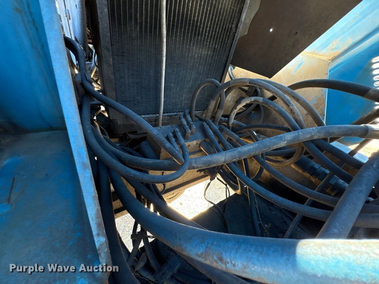 image for item EA7144 2011 Genie GTH-844 telehandler