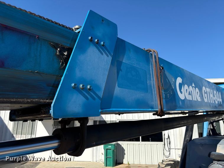 image for item EA7144 2011 Genie GTH-844 telehandler