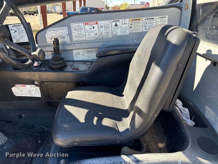 image for item EA7144 2011 Genie GTH-844 telehandler