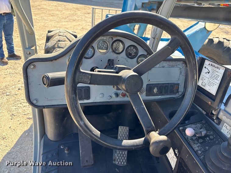 image for item EA7144 2011 Genie GTH-844 telehandler