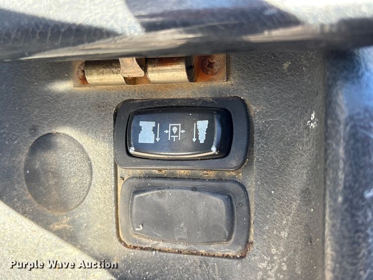 image for item EA7144 2011 Genie GTH-844 telehandler