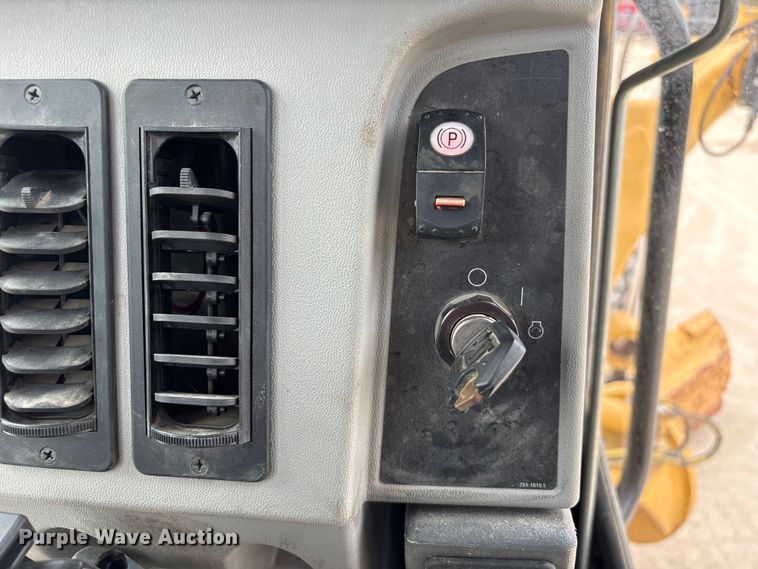 image for item EA7171 2014 Caterpillar 160M2 motor grader