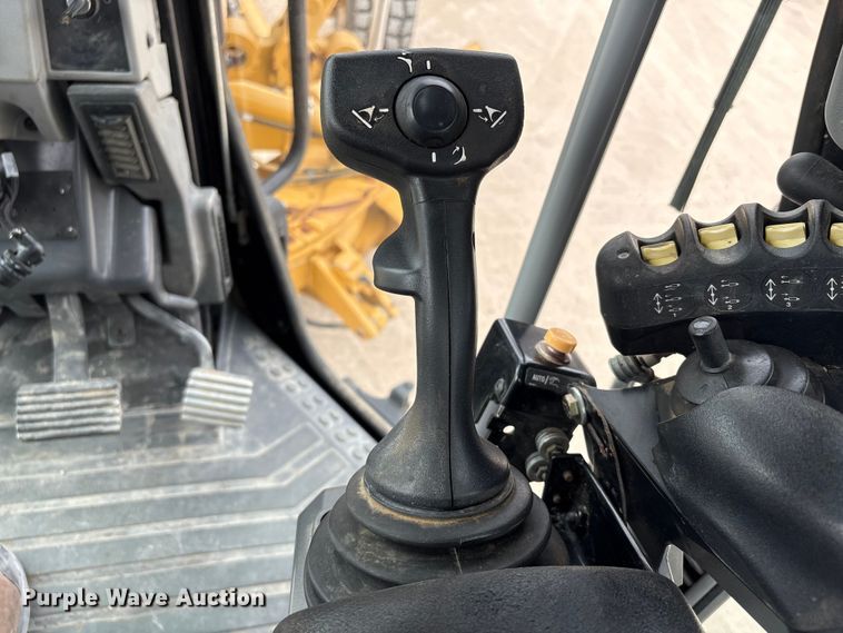 image for item EA7171 2014 Caterpillar 160M2 motor grader