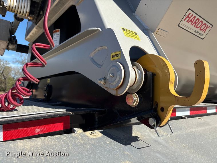 image for item EA7172 2024 Cross Country Manufacturing 494SDX side dump trailer