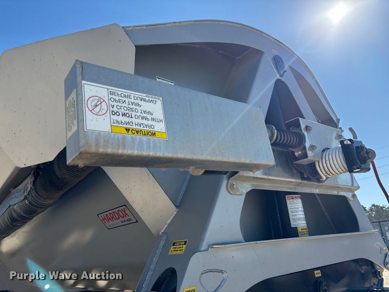 image for item EA7172 2024 Cross Country Manufacturing 494SDX side dump trailer