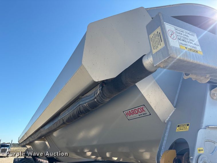 image for item EA7172 2024 Cross Country Manufacturing 494SDX side dump trailer