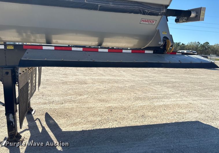 image for item EA7172 2024 Cross Country Manufacturing 494SDX side dump trailer