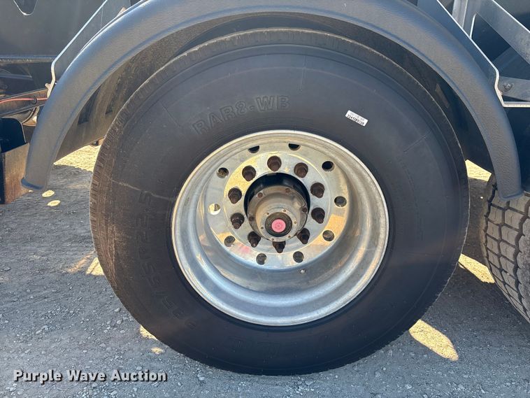 image for item EA7172 2024 Cross Country Manufacturing 494SDX side dump trailer